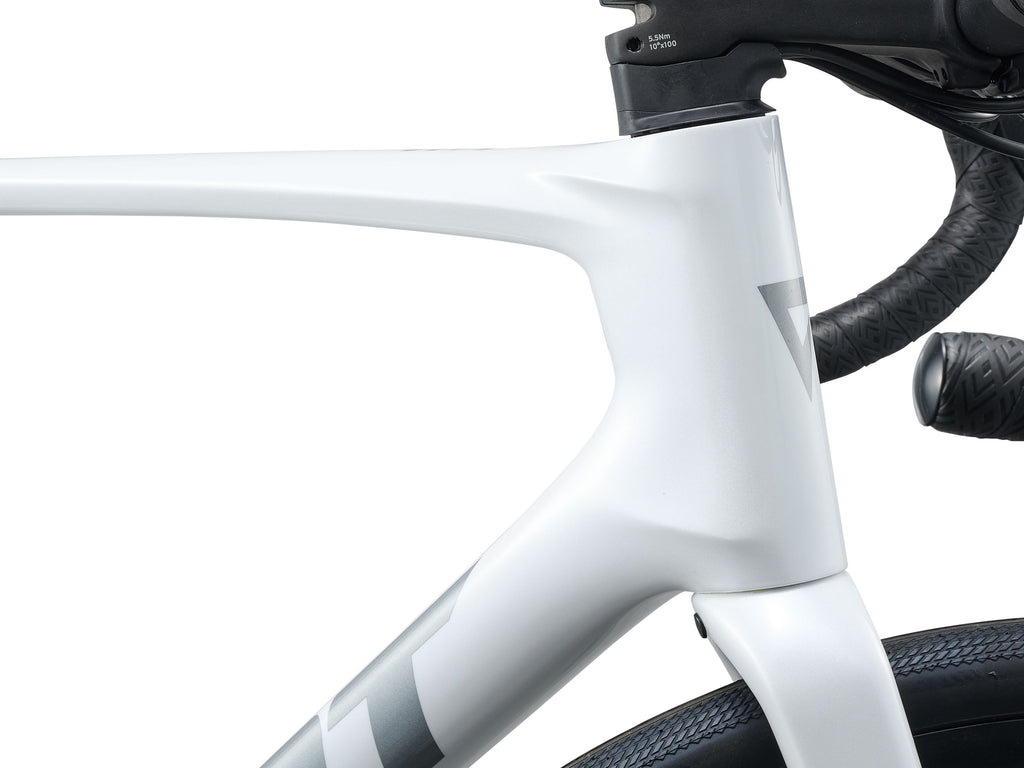 Giant Defy Advanced 2 2027 — product detail