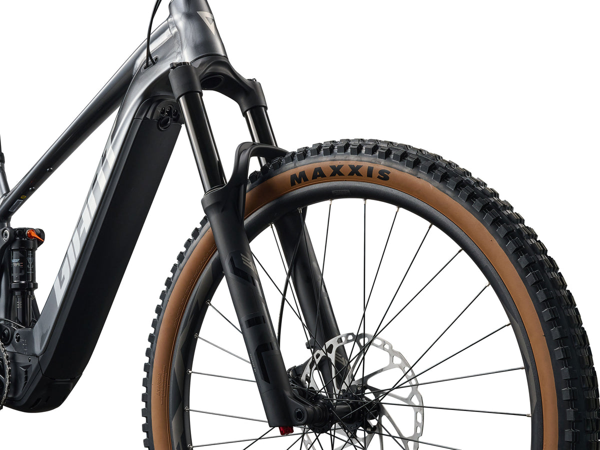 Giant Stance E+ 1 2027 — product detail