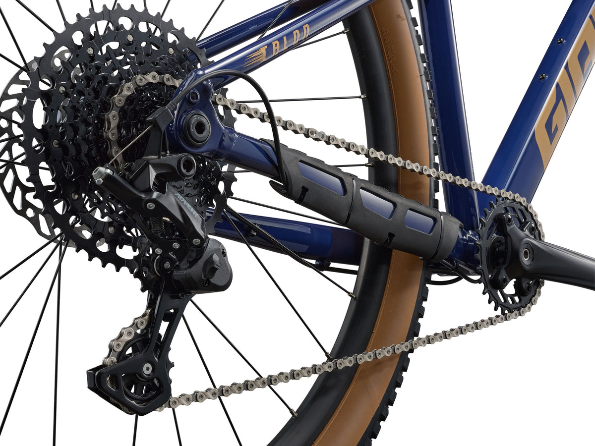 Giant Talon 2 2027 — product detail